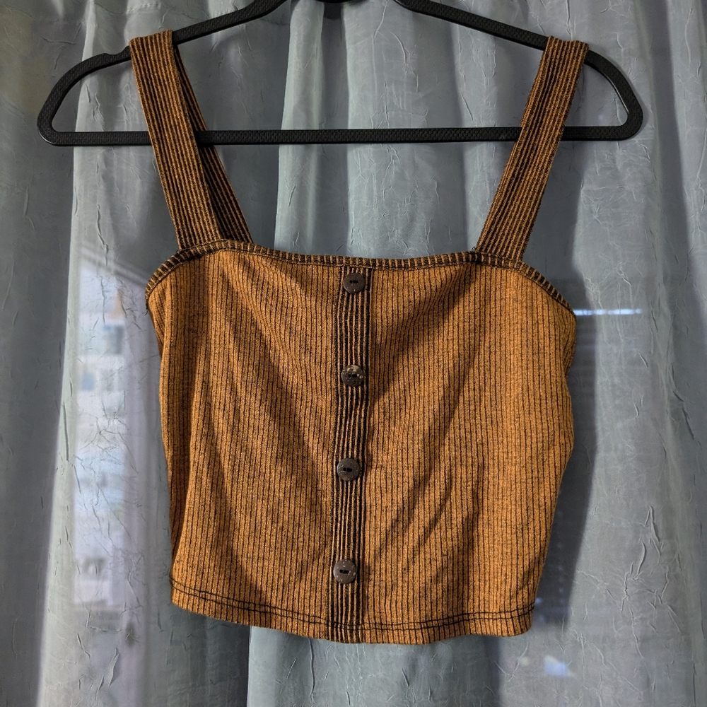 Multiple Crop Tops - image 3